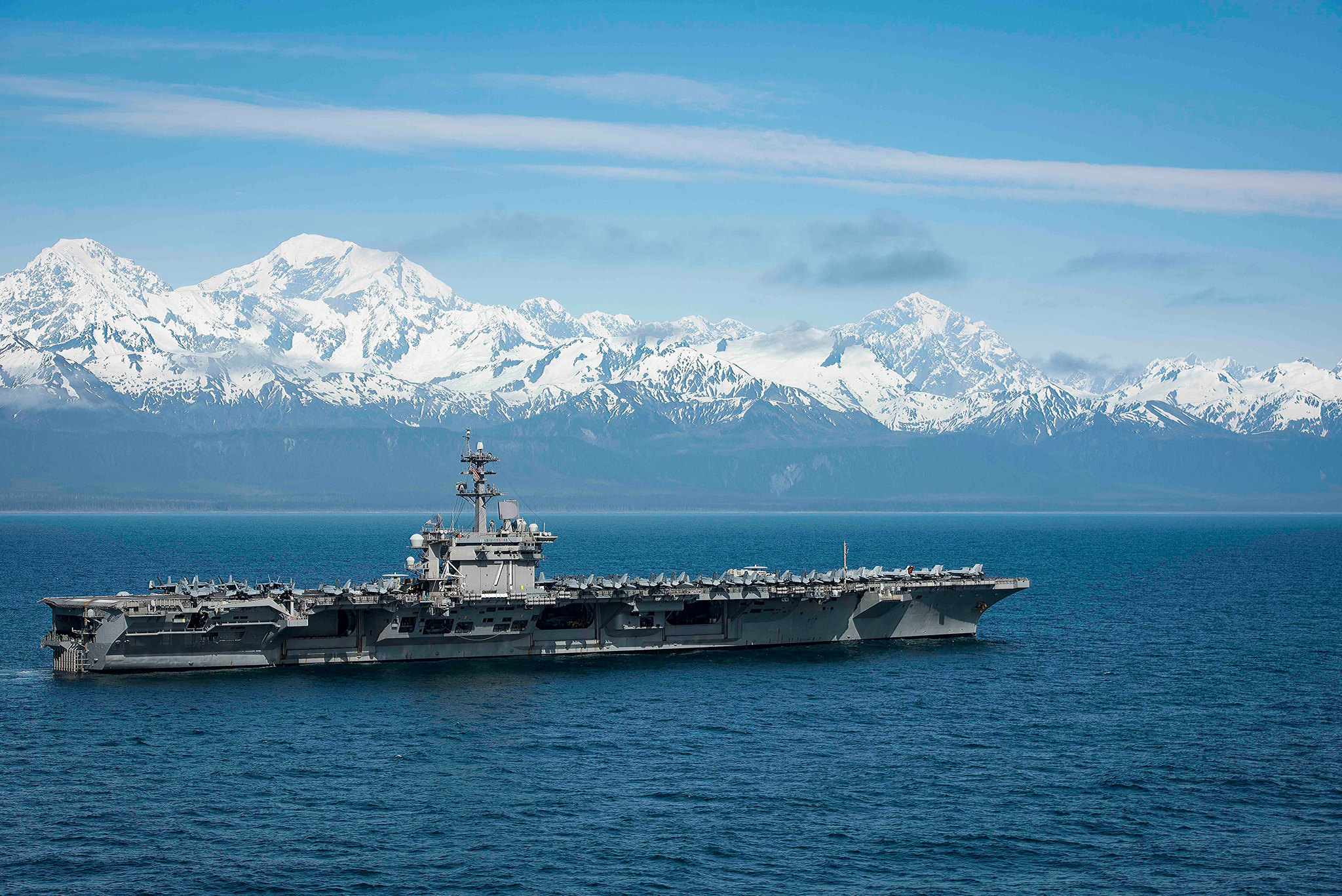 The Nimitz-class aircraft carrier USS Theodore Roosevelt (CVN 71) transits the Gulf of Alaska on May 25, 2019, after participating in Exercise Northern Edge 2019. (Mass Communication Specialist 2nd Class Anthony J. Rivera/Navy)