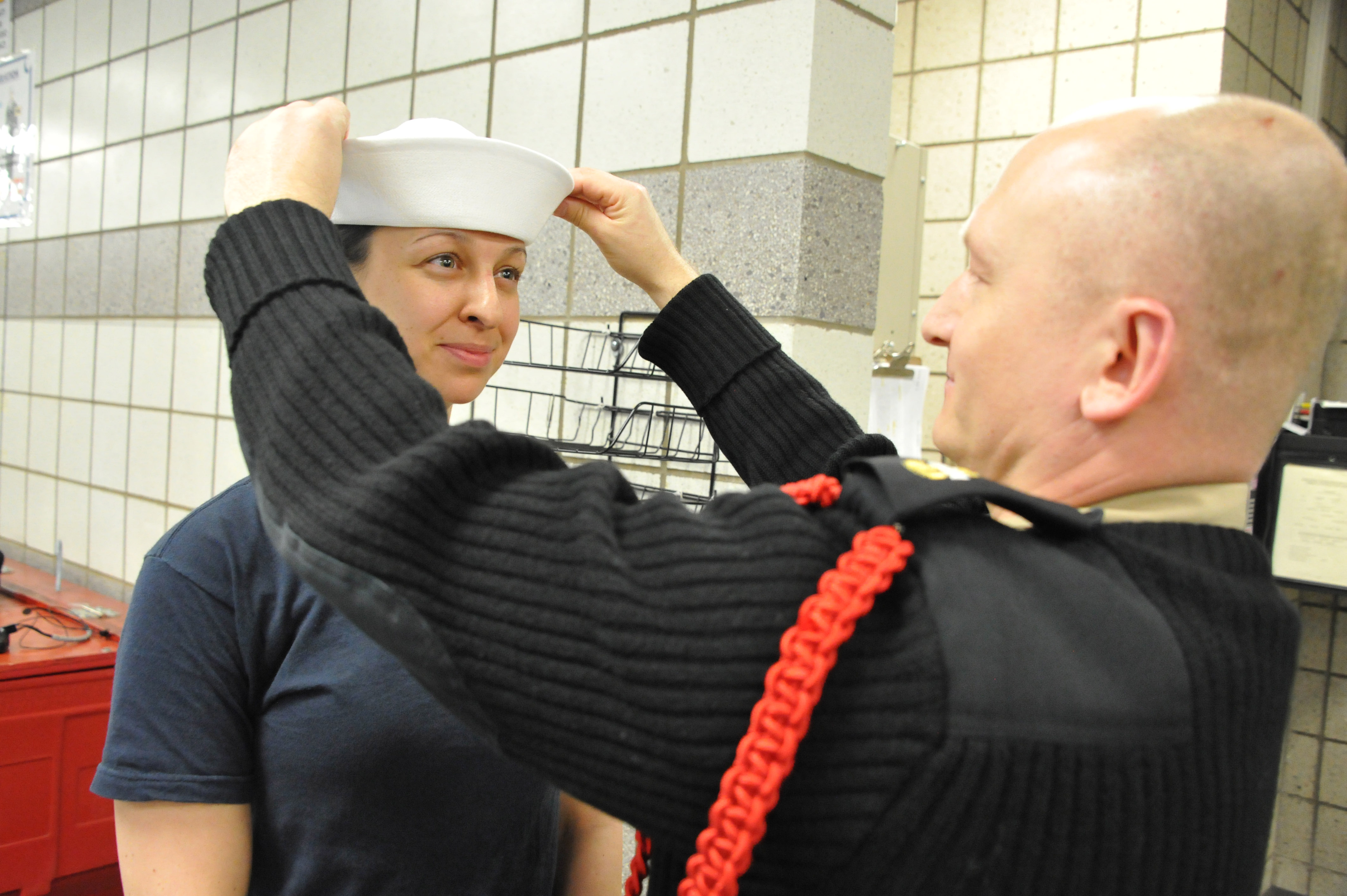 Navy women issued iconic 'Dixie cup 