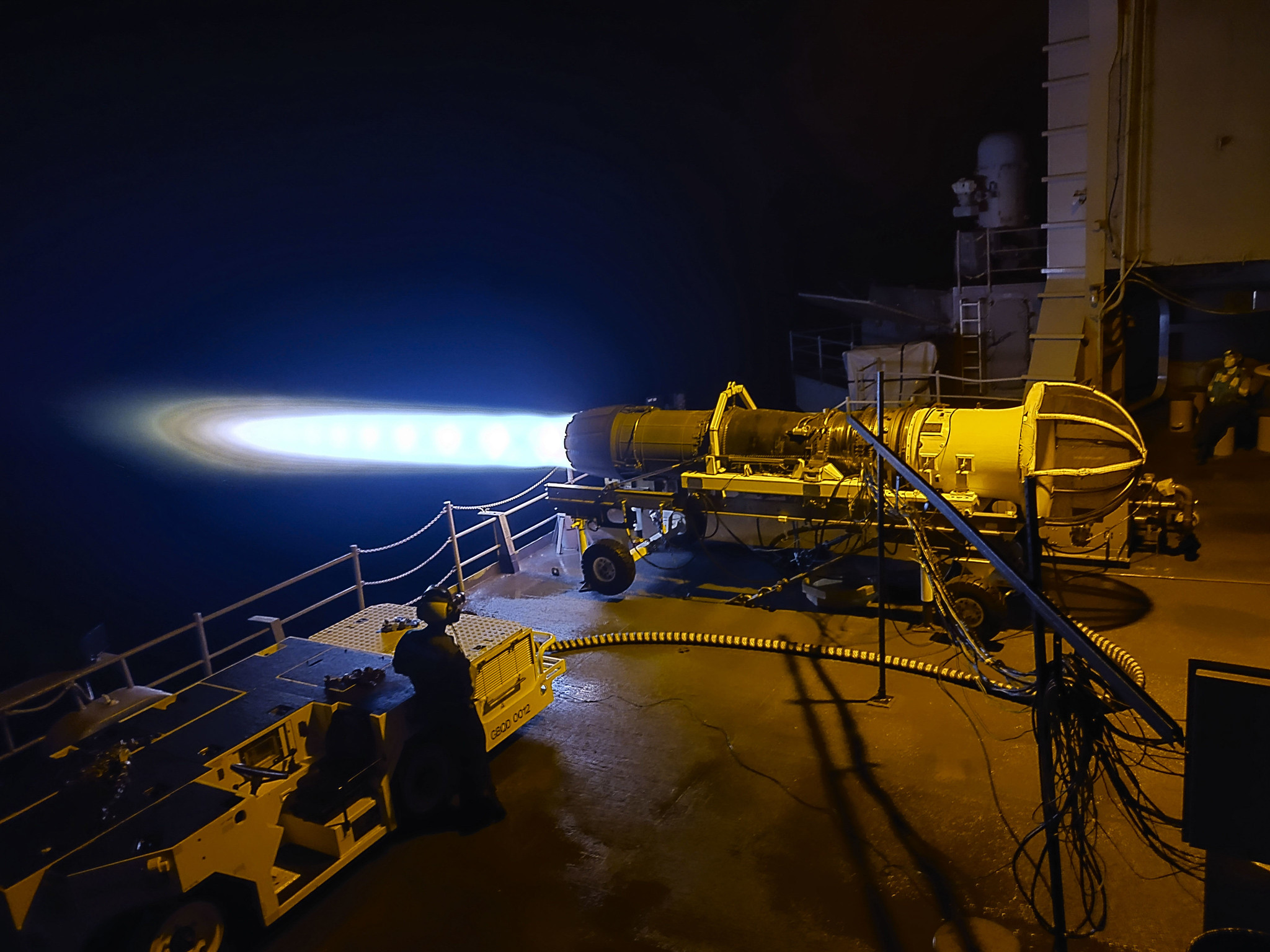 Sailors from the aviation intermediate maintenance department jet shop performs a test cell on an F/A-18 Super Hornet jet engine on the fantail aboard the aircraft carrier USS Dwight D. Eisenhower (CVN 69) in the Atlantic Ocean, April 14, 2019. (Mass Communication Specialist 3rd Class Andrew Waters/Navy)