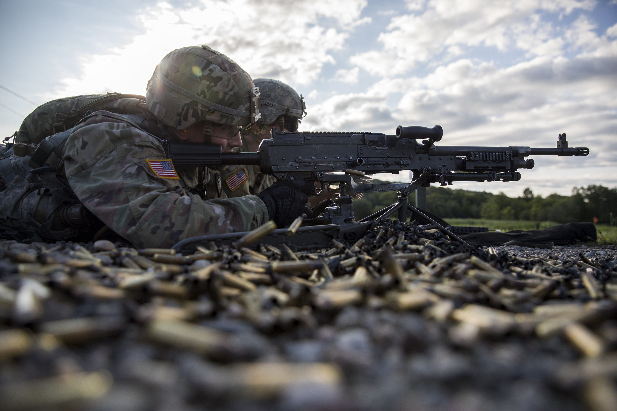 New Bravo Company cadets learn how to properly handle a M240B machine gun as part of their Cadet Basic Training at Camp Buckner, N.Y., Aug. 1, 2019. (Matthew Moeller/Army)