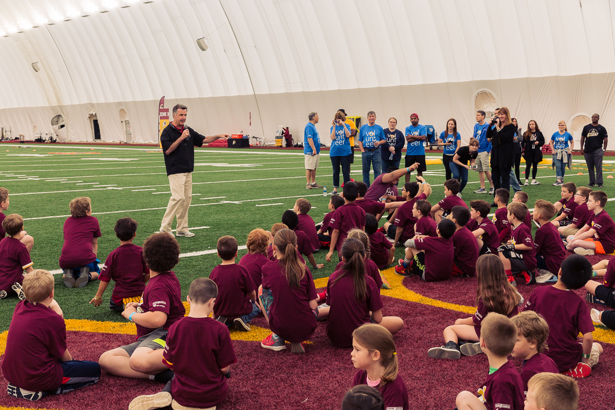 Military children participate in team-building activities for Army Forces Day on Saturday, June 19, 2018, at Redskins Park in Loudoun County, Va. (James Williams/Military Times)