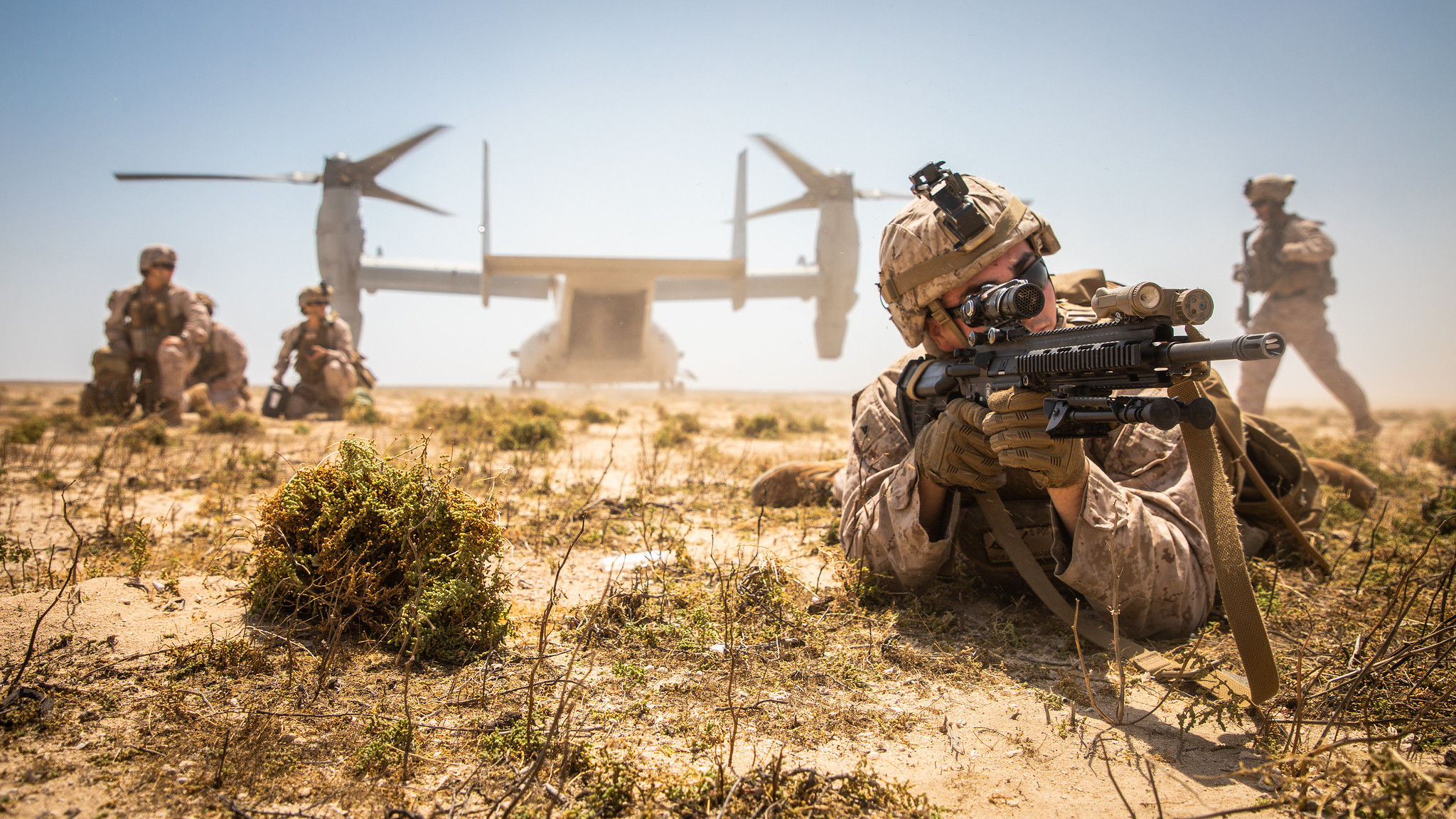 A Marine assigned to the Special Purpose Marine Air-Ground Task Force-Crisis Response-Central Command (SPMAGTF-CR-CC) 19.2, posts security during a tactical recovery of aircraft and personnel (TRAP) exercise on Karan Island, Kingdom of Saudi Arabia, April 23, 2020. (Sgt. Kyle C. Talbot/Marine Corps)