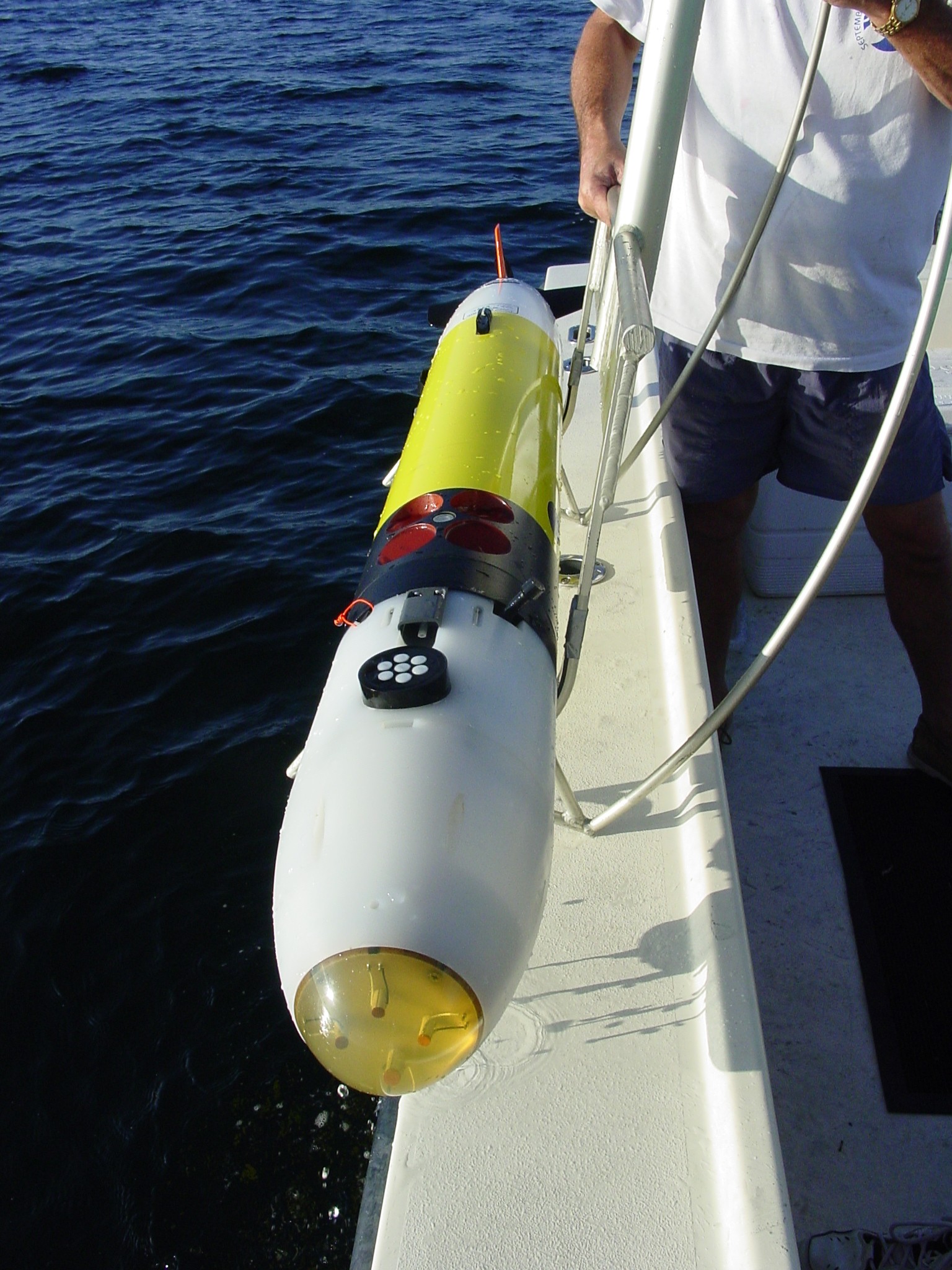Searching for UUVs in harbor