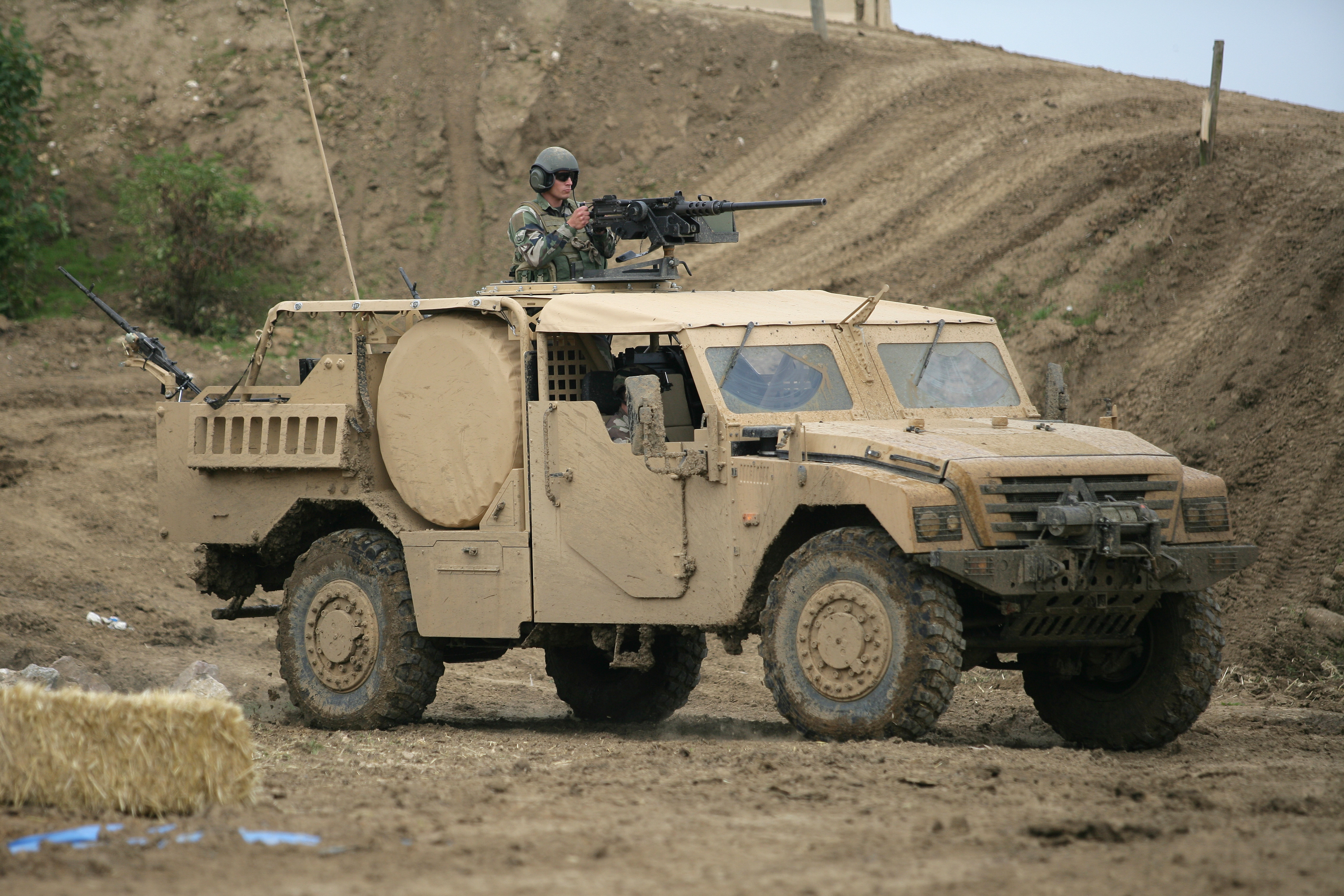 French Special Forces Test Modified 'Sherpa' Vehicle