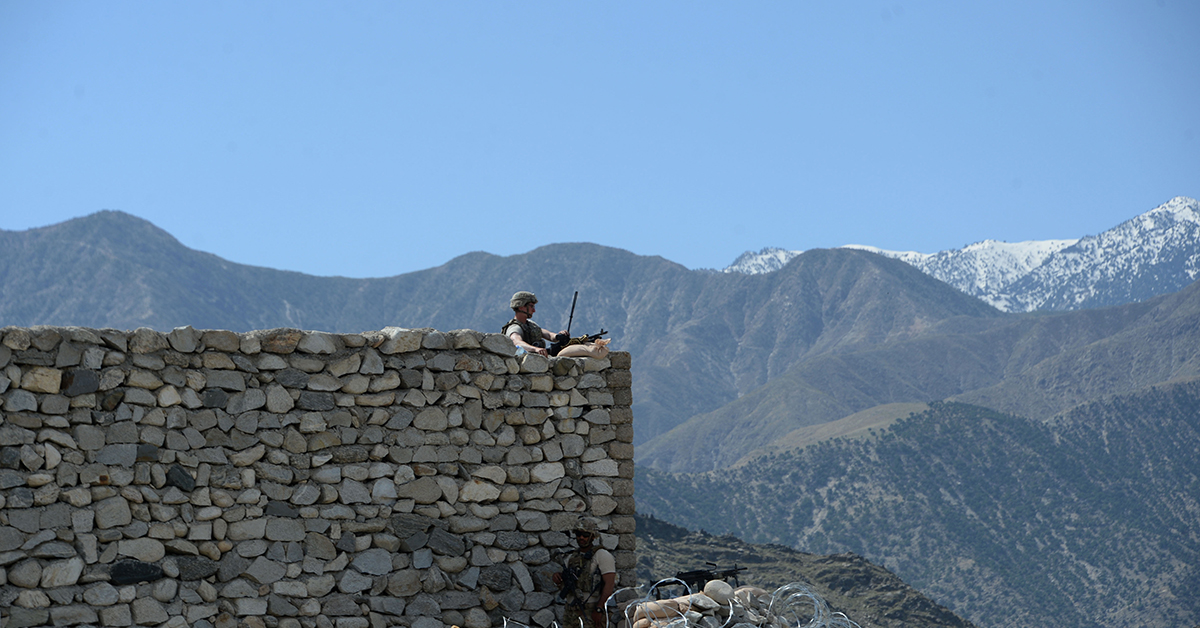 Insurgents lure US, Afghan team to meeting, then open fire