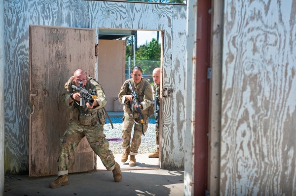 Army scouting next posts to accept women in infantry, armor, artillery