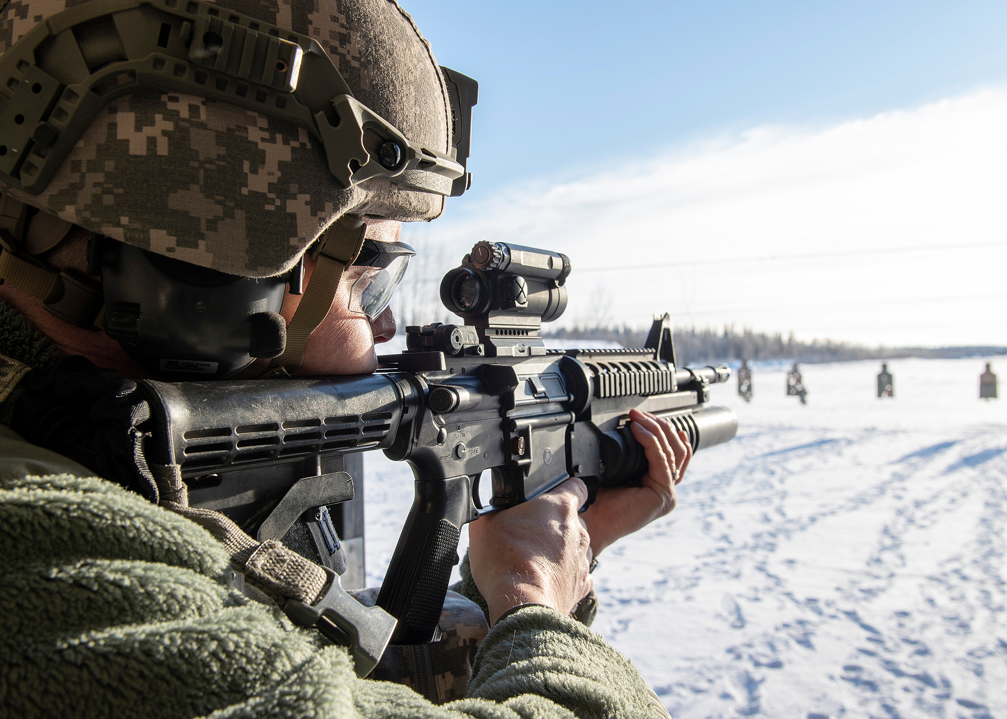 Capt. Andrew Riffe takes aim down range Feb. 9, 2019, at the weapons firing range on Eielson Air Force Base, Alaska. (Airman 1st Class Shannon Chace/Indo-Pacific Command)